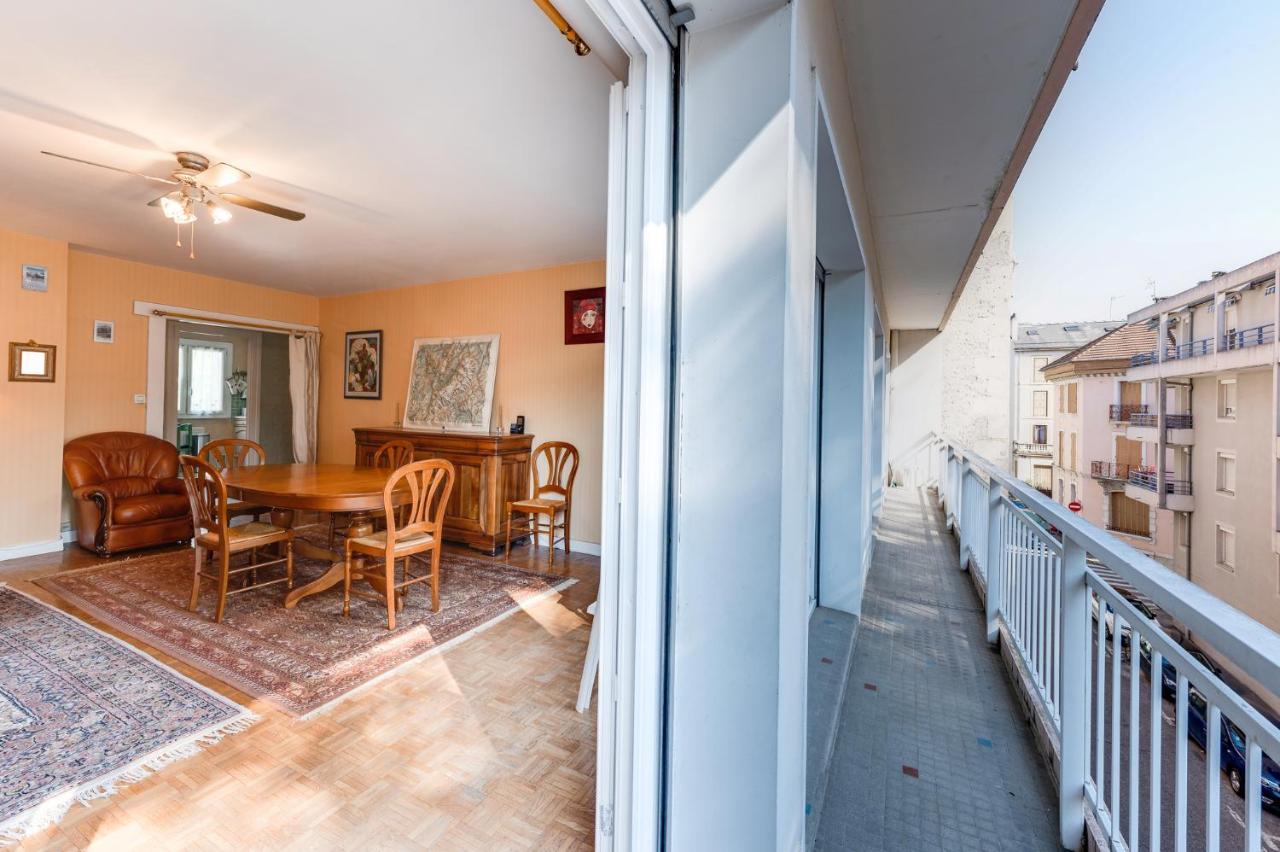 85 M2, Calme , Parking, Centre Apartment *