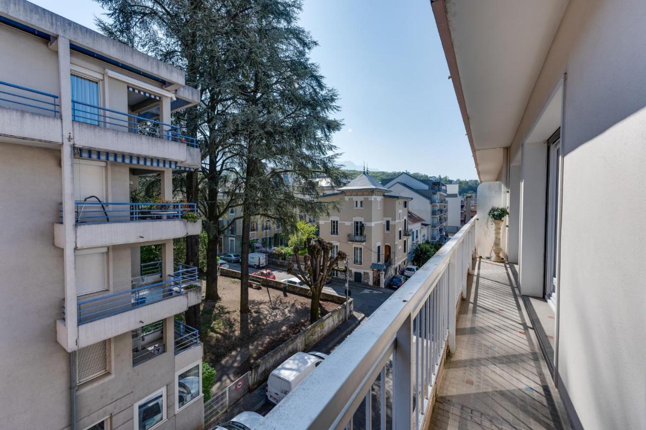Apartment 85 M2, Calme , Parking, Centre Aix-les-Bains