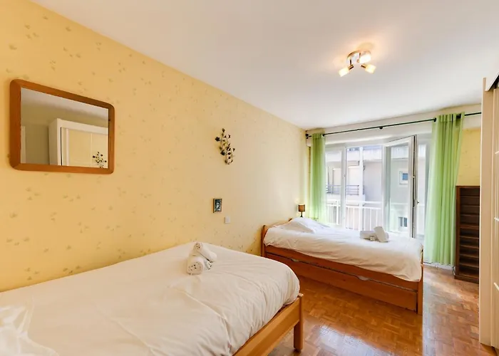 85 M2, Calme , Parking, Centre Ville