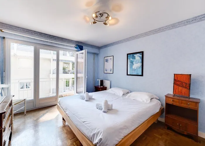 85 M2, Calme , Parking, Centre Ville