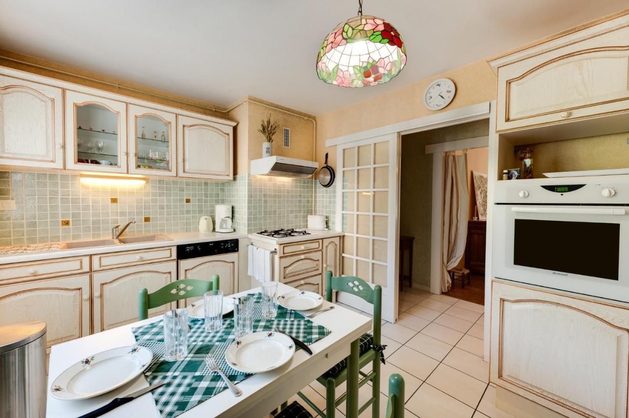 Apartment 85 M2, Calme , Parking, Centre *