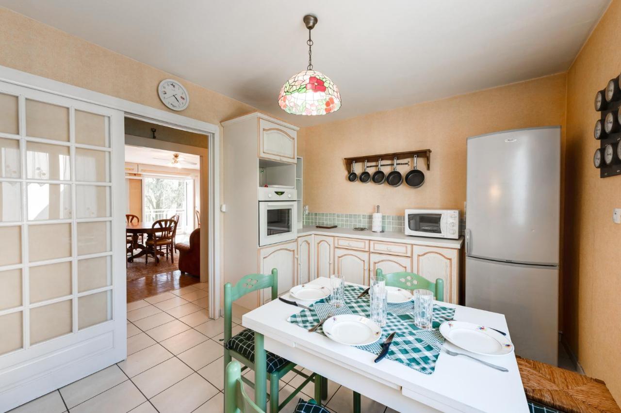 85 M2, Calme , Parking, Centre Apartment *